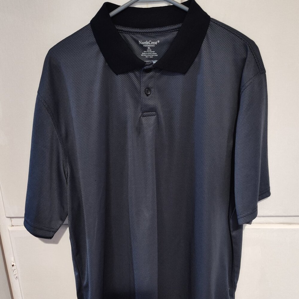 Men's North Crest Golf Shirt size XL